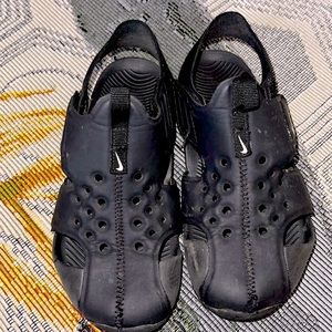 ✅Nike Sandals **Get your summer sandals**